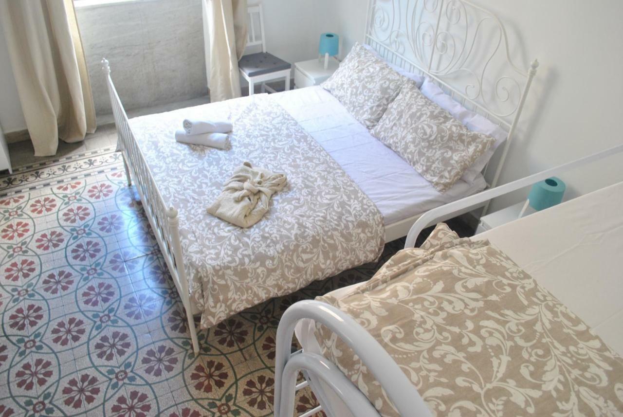 Sunrise Hostel & Rooms Palermo Buitenkant foto