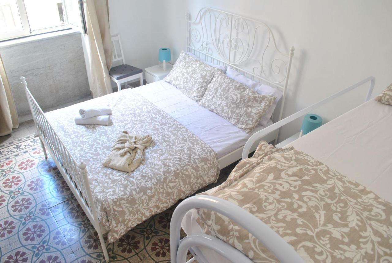 Sunrise Hostel & Rooms Palermo Buitenkant foto